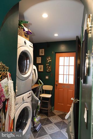 1010 S PAXON ST, Philadelphia, PA 19143