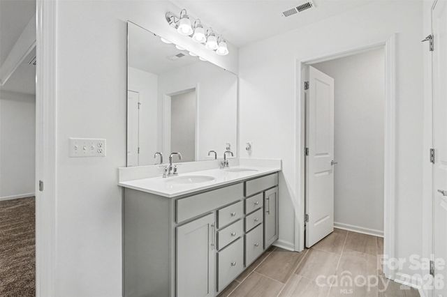 11126 Glasden Road, Charlotte, NC 28278