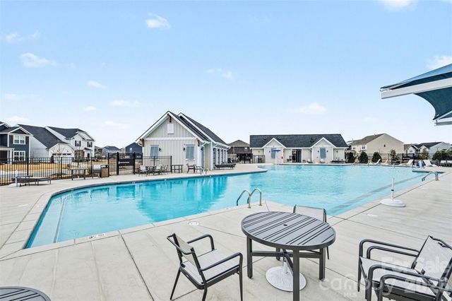 11126 Glasden Road, Charlotte, NC 28278