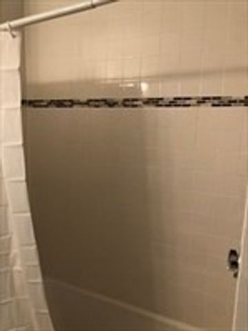 180 Lewis St 2, Lynn, MA 01902