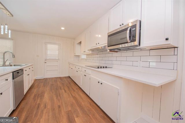 103 Oakdale Drive, Warner Robins, GA 31088