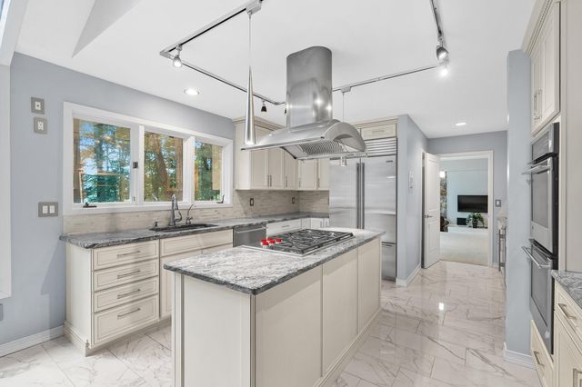 7129 Lakeridge Place, Texas Twp, MI 49009