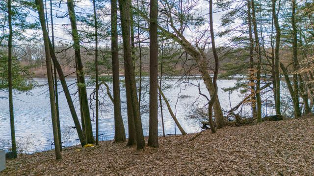 7129 Lakeridge Place, Texas Twp, MI 49009