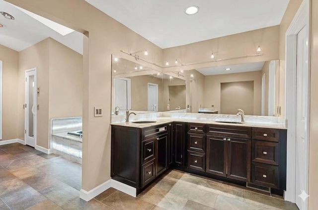 7129 Lakeridge Place, Texas Twp, MI 49009