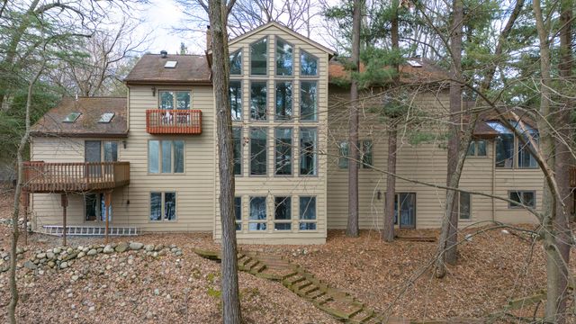 7129 Lakeridge Place, Texas Twp, MI 49009