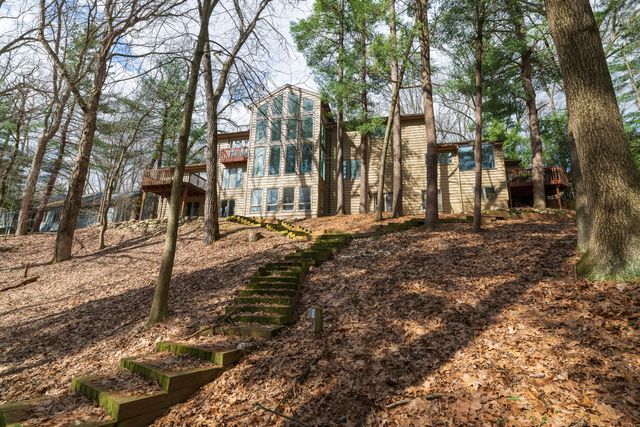 7129 Lakeridge Place, Texas Twp, MI 49009