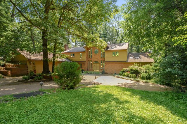 7129 Lakeridge Place, Texas Twp, MI 49009