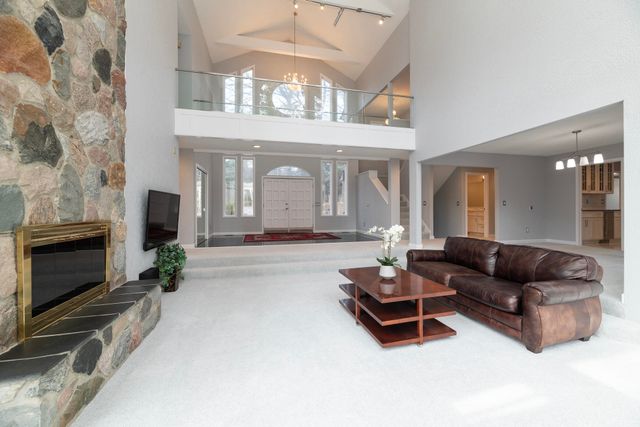 7129 Lakeridge Place, Texas Twp, MI 49009