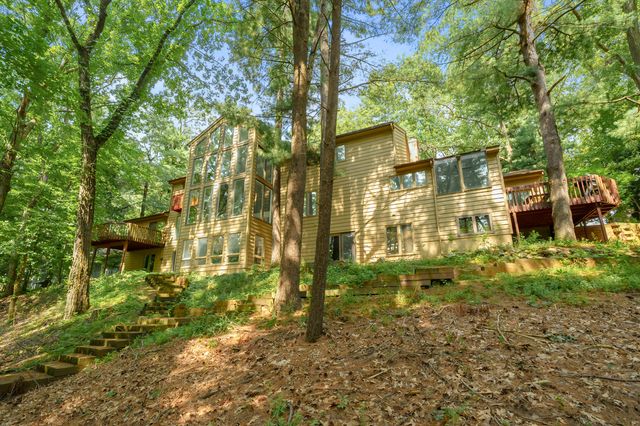 7129 Lakeridge Place, Texas Twp, MI 49009