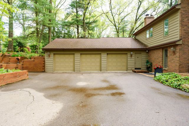 7129 Lakeridge Place, Texas Twp, MI 49009