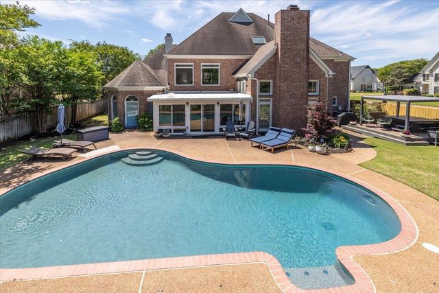 9330 GROVEWAY CV, Germantown, TN 38139