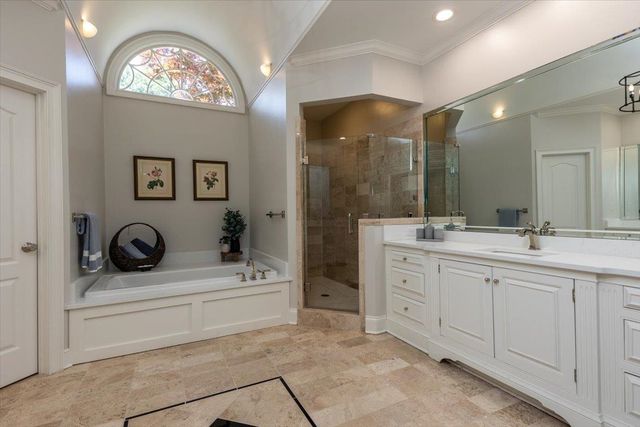 9330 GROVEWAY CV, Germantown, TN 38139