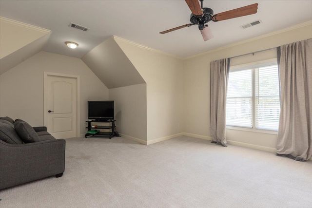 9330 GROVEWAY CV, Germantown, TN 38139