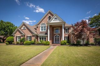 9330 GROVEWAY CV, Germantown, TN 38139