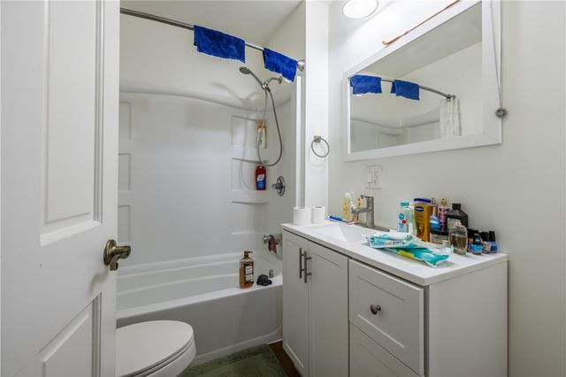 11 Hallenbeck Avenue, Geneva City, NY 14456