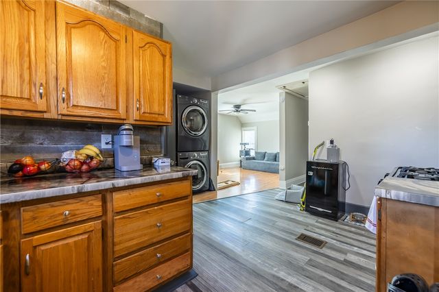 11 Hallenbeck Avenue, Geneva City, NY 14456