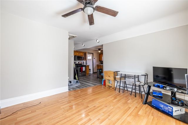 11 Hallenbeck Avenue, Geneva City, NY 14456