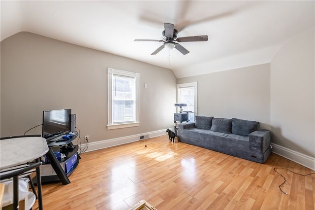 11 Hallenbeck Avenue, Geneva City, NY 14456