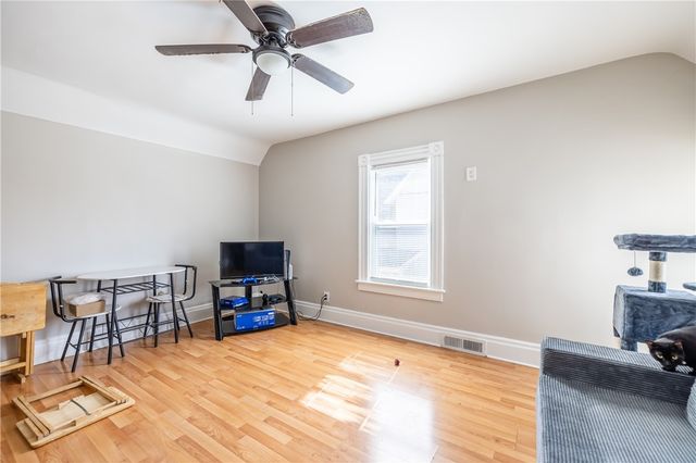 11 Hallenbeck Avenue, Geneva City, NY 14456