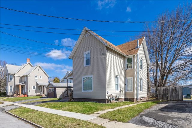 11 Hallenbeck Avenue, Geneva City, NY 14456