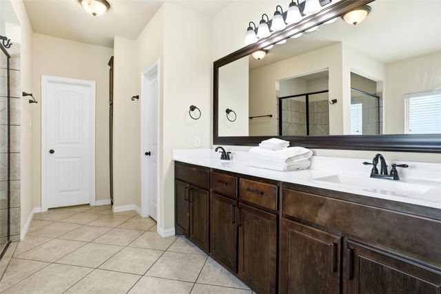 107 High Country Road, Decatur, TX 76234
