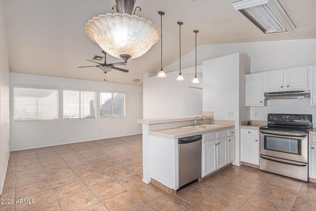 3022 E Michigan Avenue, Phoenix, AZ 85032