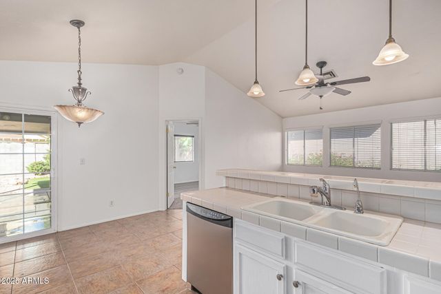 3022 E Michigan Avenue, Phoenix, AZ 85032