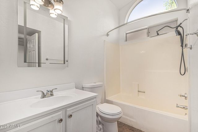 3022 E Michigan Avenue, Phoenix, AZ 85032
