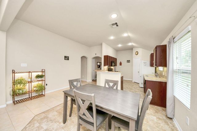 2106 Indian Clearing Trail, Rosenberg, TX 77471