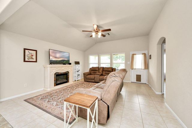 2106 Indian Clearing Trail, Rosenberg, TX 77471