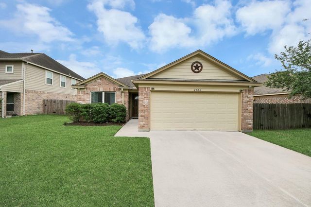 2106 Indian Clearing Trail, Rosenberg, TX 77471