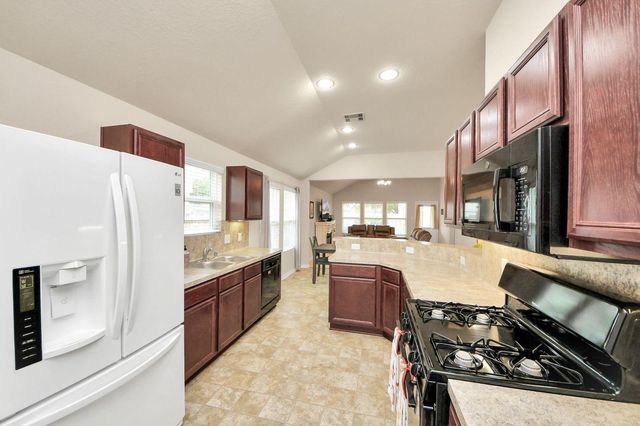 2106 Indian Clearing Trail, Rosenberg, TX 77471