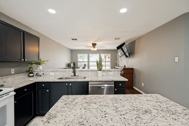2224 Southway, Denton, TX 76207
