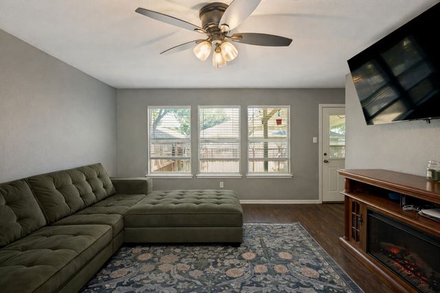 2224 Southway, Denton, TX 76207