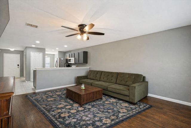 2224 Southway, Denton, TX 76207