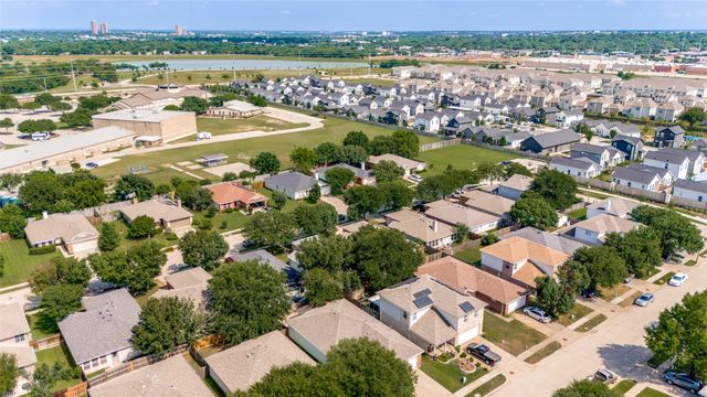 2224 Southway, Denton, TX 76207