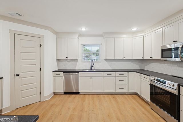 397 Pine Ridge Drive, Ellabell, GA 31308