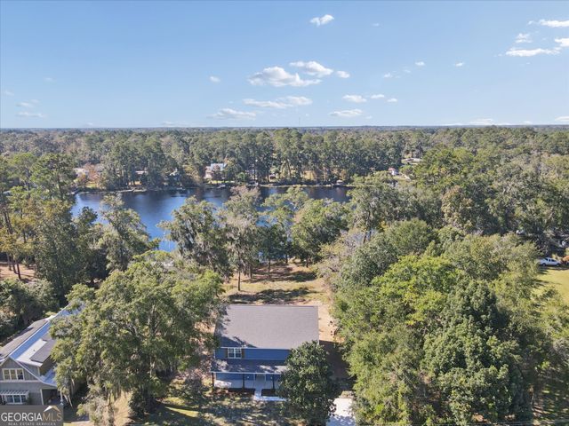 397 Pine Ridge Drive, Ellabell, GA 31308