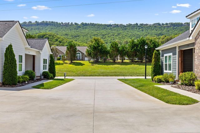 3352 Stone Creek Drive, Chattanooga, TN 37405