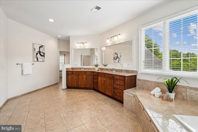 42623 TRAPPE ROCK CT, Ashburn, VA 20148