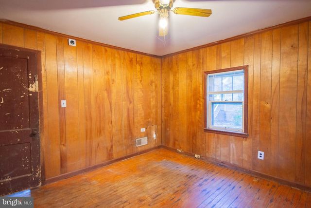 628 BROWNVILLE LN, Charles Town, WV 25414