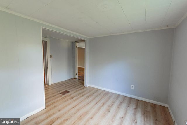 628 BROWNVILLE LN, Charles Town, WV 25414