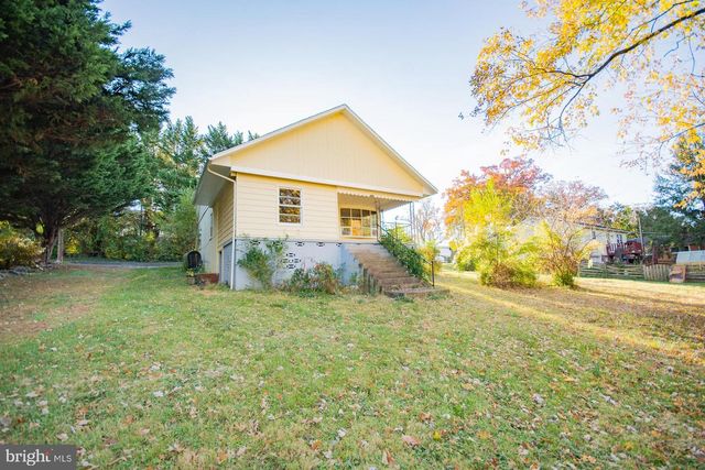 628 BROWNVILLE LN, Charles Town, WV 25414
