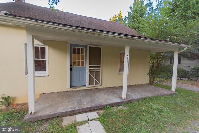 628 BROWNVILLE LN, Charles Town, WV 25414