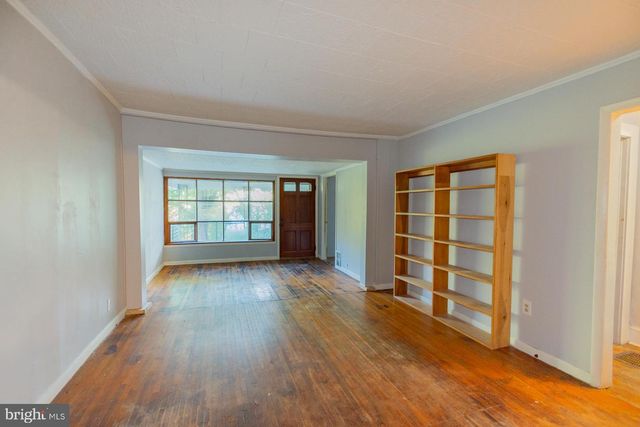 628 BROWNVILLE LN, Charles Town, WV 25414
