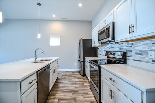 8196 Cherry Birch Drive, Tipp City, OH 45371