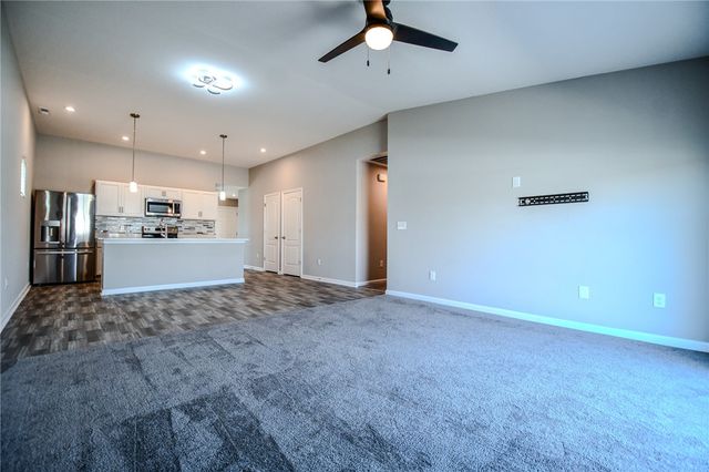 8196 Cherry Birch Drive, Tipp City, OH 45371