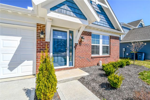 8196 Cherry Birch Drive, Tipp City, OH 45371