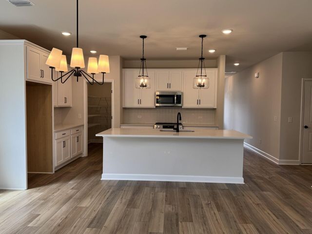 2074 Lavender Bloom Road, Ravenel, SC 29470