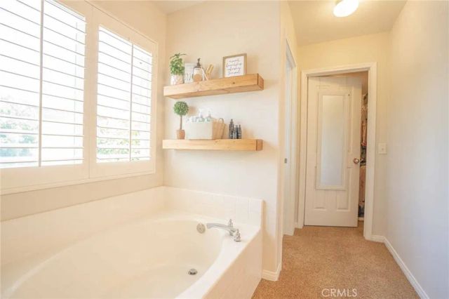 11 Kirkland, Irvine, CA 92602